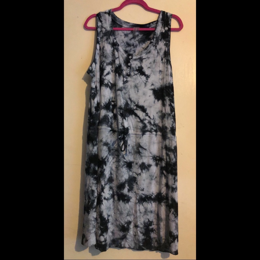Blue tie dye dress🔹 Large 🔹